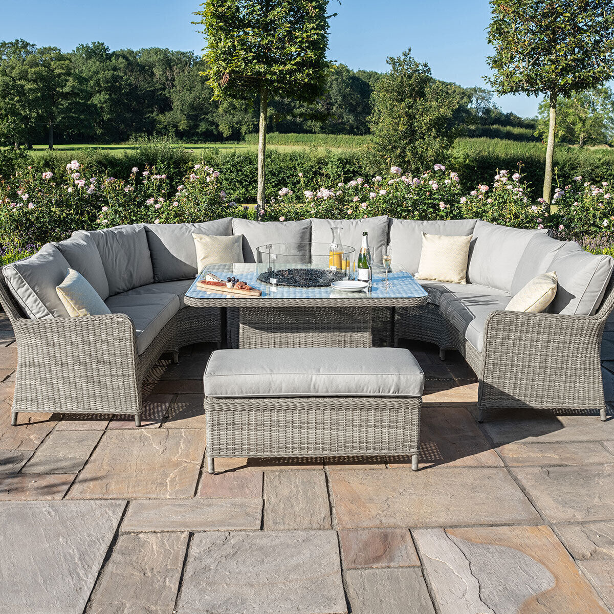 Oxford Royal U-Shaped Rattan Sofa Set